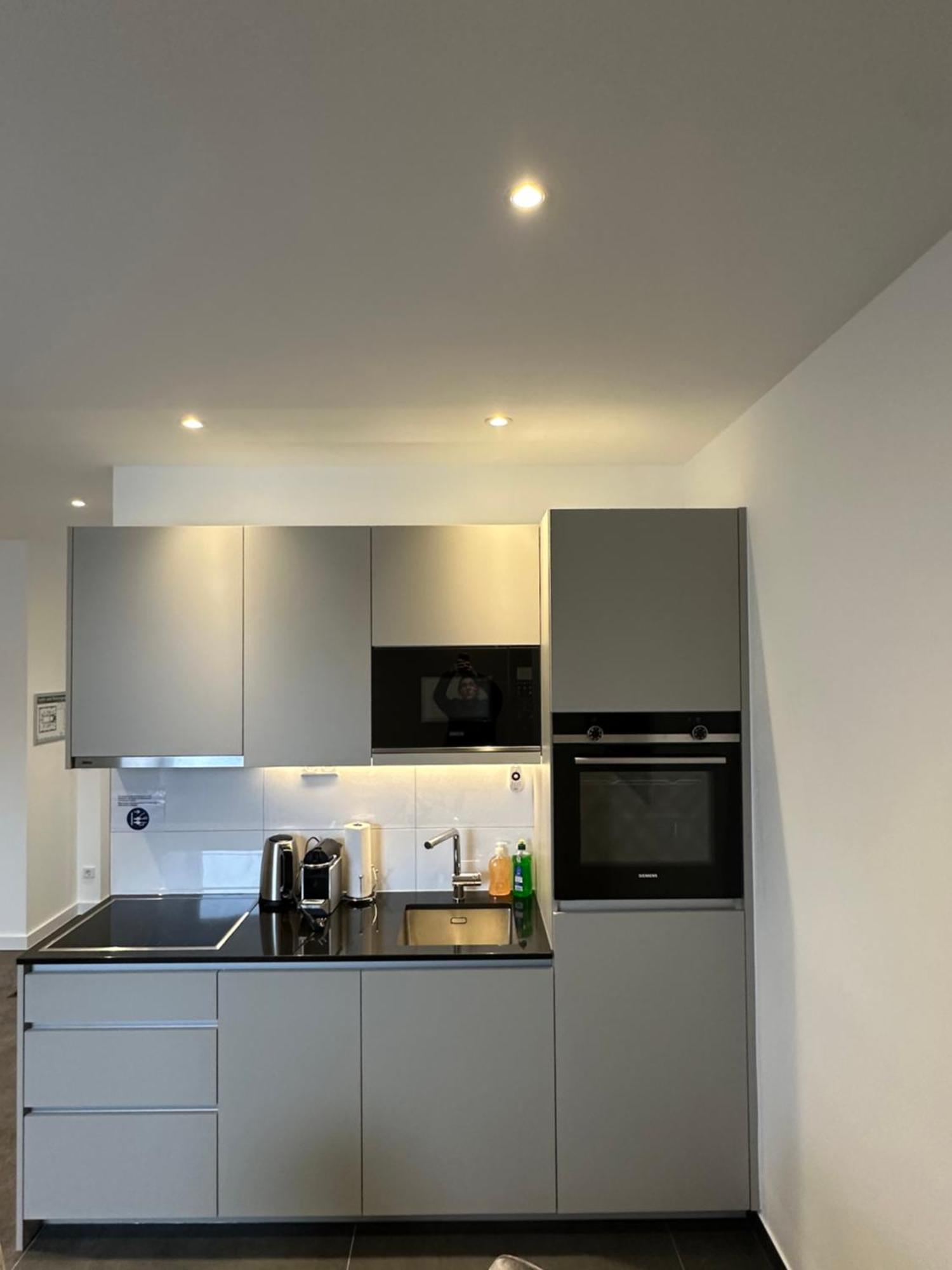 5-living Apartment
